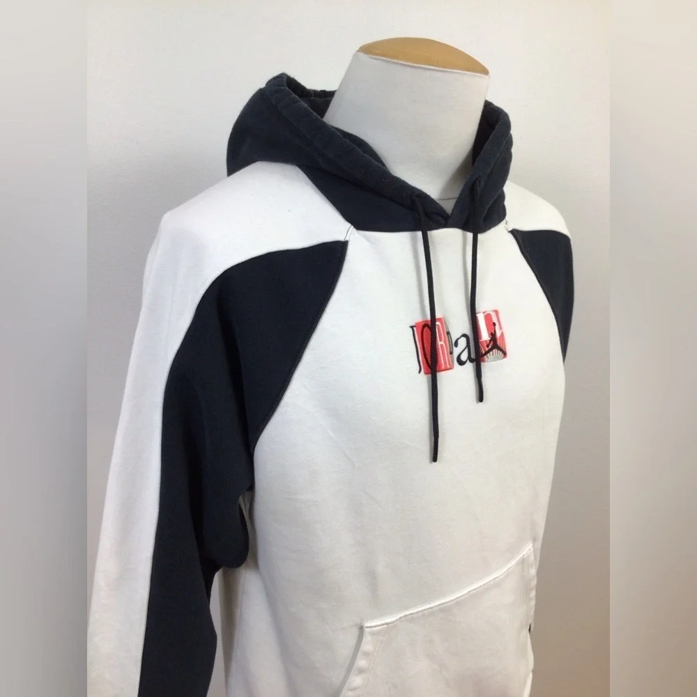 Nike Air Jordan Legacy Flight Hoodie White Black Jumpman Graphic Size Medium
